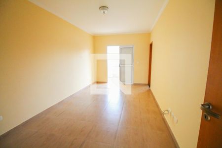 Casa à venda com 241m², 3 quartos e 5 vagas Casa à venda com 241m², 3 quartos e 5 vagasQuarto 2