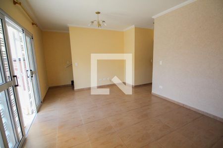 Casa à venda com 241m², 3 quartos e 5 vagas Casa à venda com 241m², 3 quartos e 5 vagasSala 2