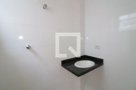 Casa à venda com 70m², 2 quartos e sem vagaBanheiro da Suíte 2