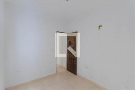 Quarto de casa para alugar com 1 quarto, 30m² em Jardim Ponte Rasa, São Paulo