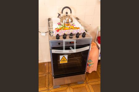 Casa à venda com 69m², 2 quartos e 3 vagas Casa à venda com 69m², 2 quartos e 3 vagasCozinha