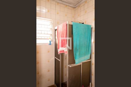 Casa à venda com 69m², 2 quartos e 3 vagas Casa à venda com 69m², 2 quartos e 3 vagasBanheiro