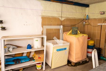 Casa à venda com 69m², 2 quartos e 3 vagas Casa à venda com 69m², 2 quartos e 3 vagasÁrea de Serviço