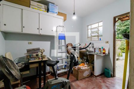 Casa à venda com 315m², 3 quartos e 2 vagasCozinha da Edícula