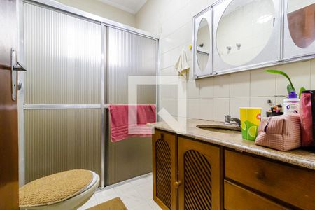 Casa à venda com 315m², 3 quartos e 2 vagasBanheiro da Suíte 2