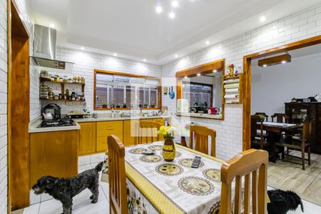 Casa à venda com 315m², 3 quartos e 2 vagasCozinha