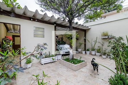 Casa à venda com 315m², 3 quartos e 2 vagasGaragem