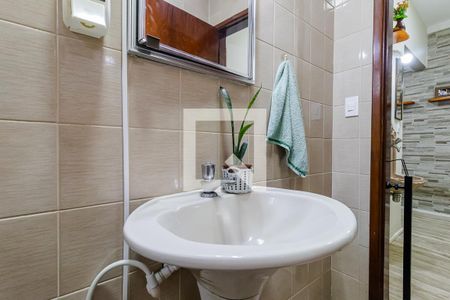 Casa à venda com 315m², 3 quartos e 2 vagasLavabo