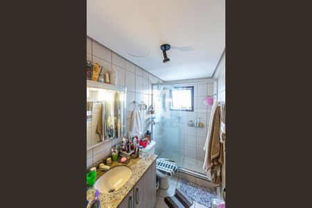 Apartamento à venda com 94m², 3 quartos e 2 vagas Apartamento à venda com 94m², 3 quartos e 2 vagasBanheiro