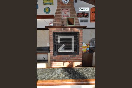 Casa à venda com 420m², 5 quartos e 5 vagasChurrasqueira