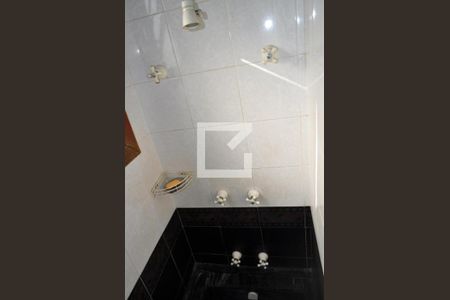 Casa à venda com 420m², 5 quartos e 5 vagasBanheiro Social