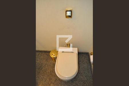 Casa à venda com 420m², 5 quartos e 5 vagasLavabo