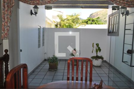 Casa à venda com 420m², 5 quartos e 5 vagasSala de Inverno