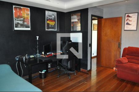 Casa à venda com 420m², 5 quartos e 5 vagasQuarto 1 - Armários