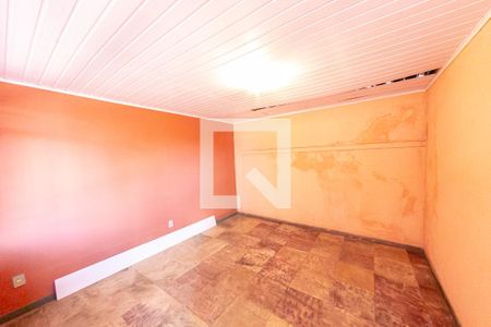 Casa à venda com 310m², 6 quartos e 4 vagasQuarto 8