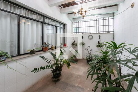 Casa à venda com 310m², 6 quartos e 4 vagasVaranda da Sala