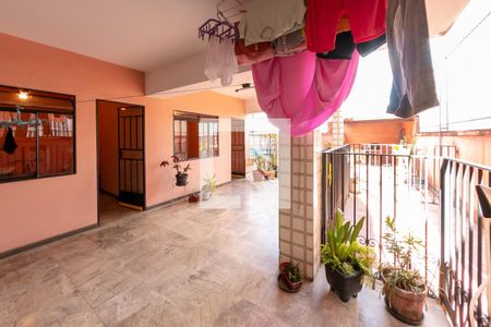 Casa à venda com 310m², 6 quartos e 4 vagasÁrea de Serviço