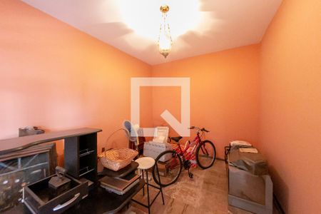 Casa à venda com 310m², 6 quartos e 4 vagasQuarto 7