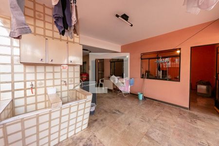 Casa à venda com 310m², 6 quartos e 4 vagasÁrea de Serviço