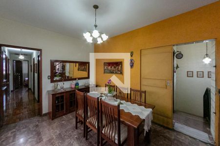 Casa à venda com 310m², 6 quartos e 4 vagasCopa