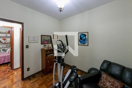 Casa à venda com 310m², 6 quartos e 4 vagasQuarto 2