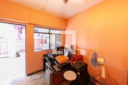 Casa à venda com 310m², 6 quartos e 4 vagasQuarto 7