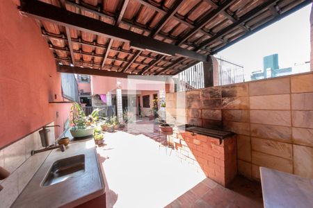 Casa à venda com 310m², 6 quartos e 4 vagasÁrea Gourmet