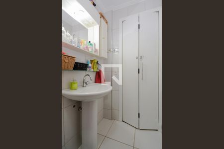 Apartamento à venda com 105m², 3 quartos e 2 vagas Apartamento à venda com 105m², 3 quartos e 2 vagasBanheiro Social