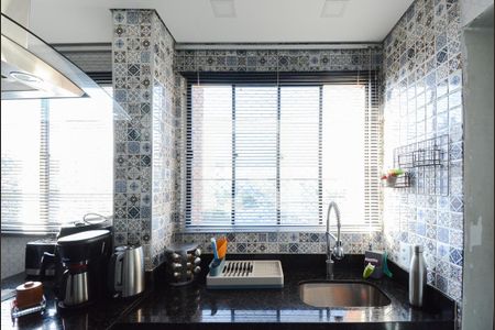 Apartamento à venda com 105m², 3 quartos e 2 vagas Apartamento à venda com 105m², 3 quartos e 2 vagasCozinha