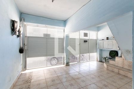 Casa à venda com 72m², 4 quartos e 1 vaga Casa à venda com 72m², 4 quartos e 1 vagaGaragem