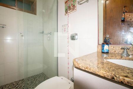 Apartamento à venda com 76m², 2 quartos e 2 vagasBanheiro Social