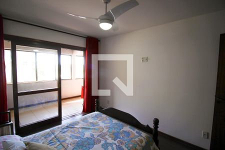 Casa à venda com 276m², 4 quartos e 3 vagas Casa à venda com 276m², 4 quartos e 3 vagasQuarto 1