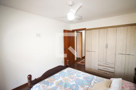 Casa à venda com 276m², 4 quartos e 3 vagas Casa à venda com 276m², 4 quartos e 3 vagasQuarto 1