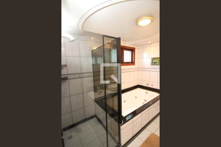 Casa à venda com 276m², 4 quartos e 3 vagas Casa à venda com 276m², 4 quartos e 3 vagasBanheiro da Suíte 1