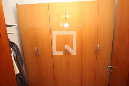 Casa à venda com 276m², 4 quartos e 3 vagas Casa à venda com 276m², 4 quartos e 3 vagasCloset da suíte 1