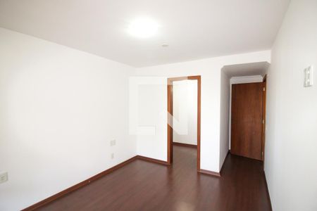 Casa à venda com 276m², 4 quartos e 3 vagas Casa à venda com 276m², 4 quartos e 3 vagasQuarto 2