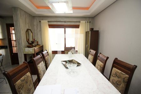 Casa à venda com 276m², 4 quartos e 3 vagas Casa à venda com 276m², 4 quartos e 3 vagasSala de Jantar