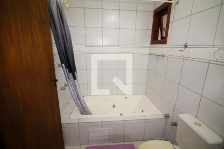 Casa à venda com 276m², 4 quartos e 3 vagas Casa à venda com 276m², 4 quartos e 3 vagasBanheiro da Suíte 2