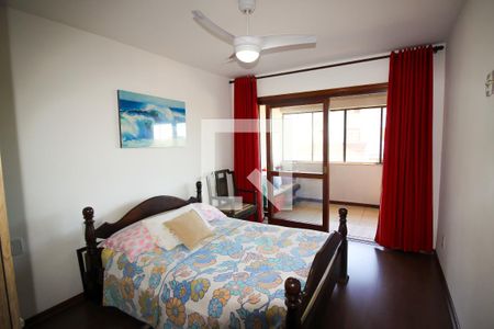 Casa à venda com 276m², 4 quartos e 3 vagas Casa à venda com 276m², 4 quartos e 3 vagasQuarto 1