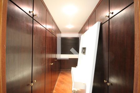 Apartamento à venda com 478m², 3 quartos e 4 vagasSuíte 2