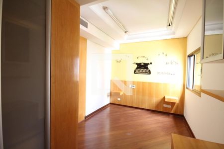 Apartamento à venda com 478m², 3 quartos e 4 vagasSuíte 3 2 Andar