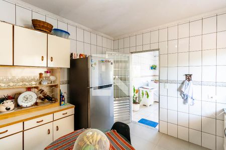 Casa à venda com 230m², 4 quartos e 8 vagas Casa à venda com 230m², 4 quartos e 8 vagasCozinha