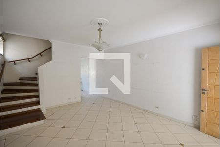 Sala de casa à venda com 3 quartos, 250m² em Vila Monumento, São Paulo