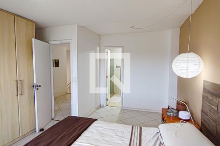 Casa para alugar com 300m², 6 quartos e 1 vaga Casa para alugar com 300m², 6 quartos e 1 vagaSuíte 4