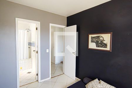 Casa para alugar com 300m², 6 quartos e 1 vaga Casa para alugar com 300m², 6 quartos e 1 vagaSuíte 3
