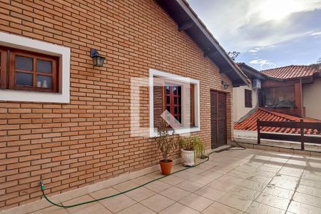 Casa de condomínio à venda com 400m², 4 quartos e 4 vagas Casa de condomínio à venda com 400m², 4 quartos e 4 vagasVaranda suíte