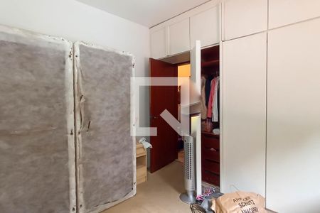 Casa de condomínio à venda com 400m², 4 quartos e 4 vagas Casa de condomínio à venda com 400m², 4 quartos e 4 vagasQuarto 2