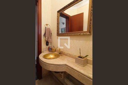 Casa de condomínio à venda com 400m², 4 quartos e 4 vagas Casa de condomínio à venda com 400m², 4 quartos e 4 vagasLavabo