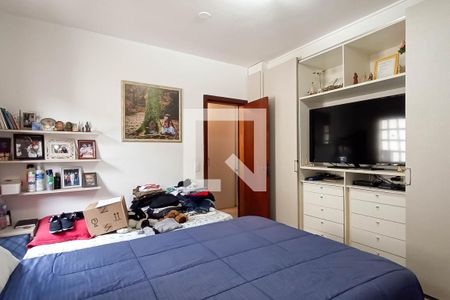 Casa de condomínio à venda com 400m², 4 quartos e 4 vagas Casa de condomínio à venda com 400m², 4 quartos e 4 vagasSuíte master