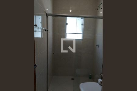 Casa à venda com 168m², 3 quartos e 3 vagasBanheiro